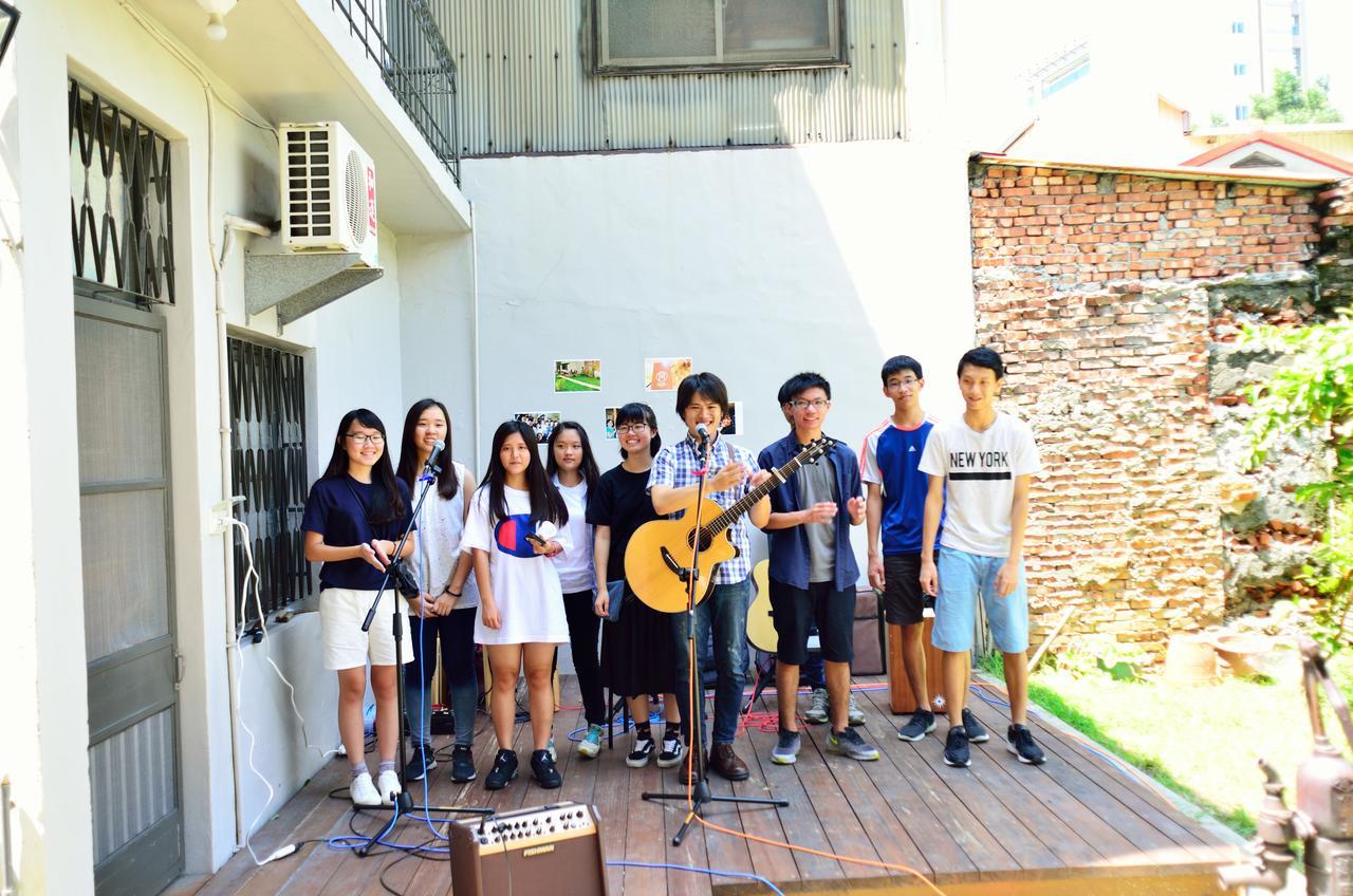 Good Garden Female Hostel Tainan Esterno foto